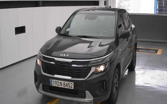 인천중고차할부금리 더 뉴 셀토스 가솔린 2.0 2WD 매물 사진 2 - 2023/08 151,922km